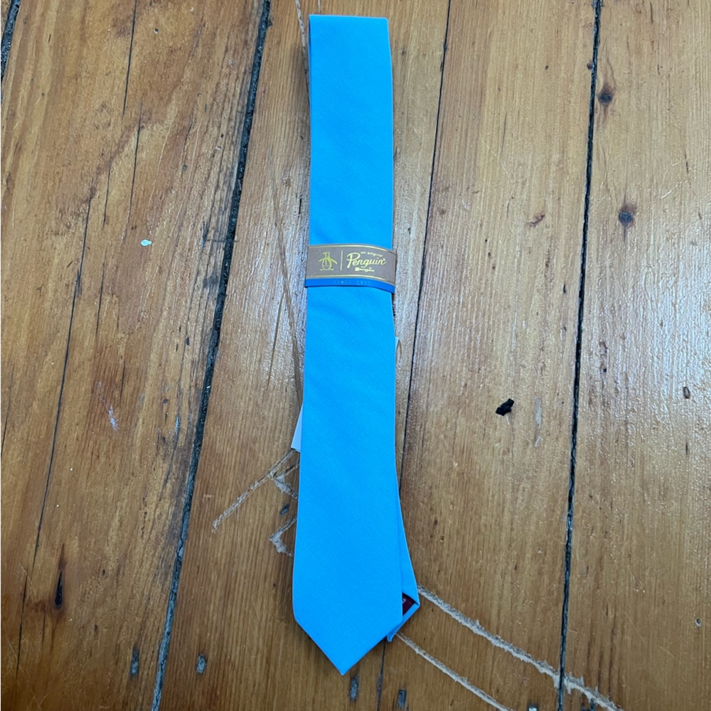 Original Penguin Slim blue tie (NWT)
